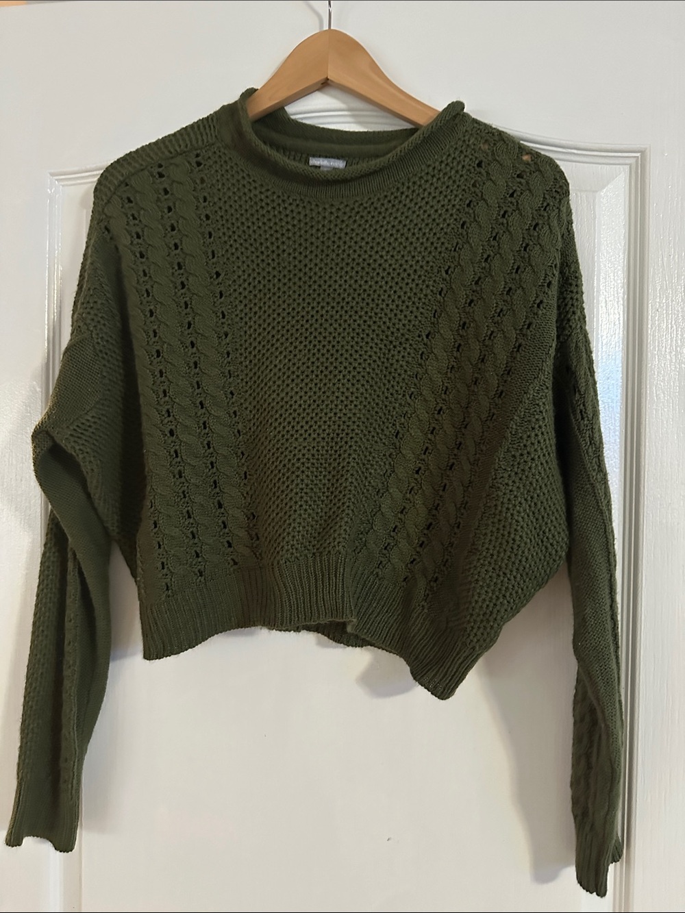Charlotte Russe Olive Green Cropped Crewneck Sweater